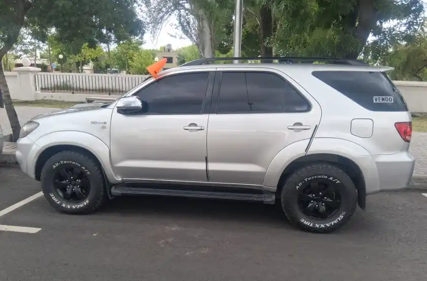 Toyota Hilux Sw4  2006 - foto 4