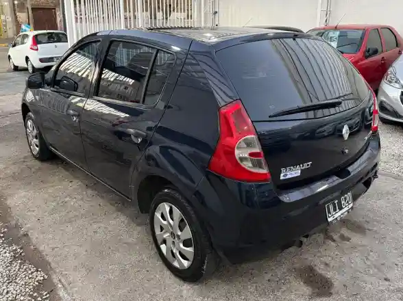 Renault Sandero  2010 - foto 3