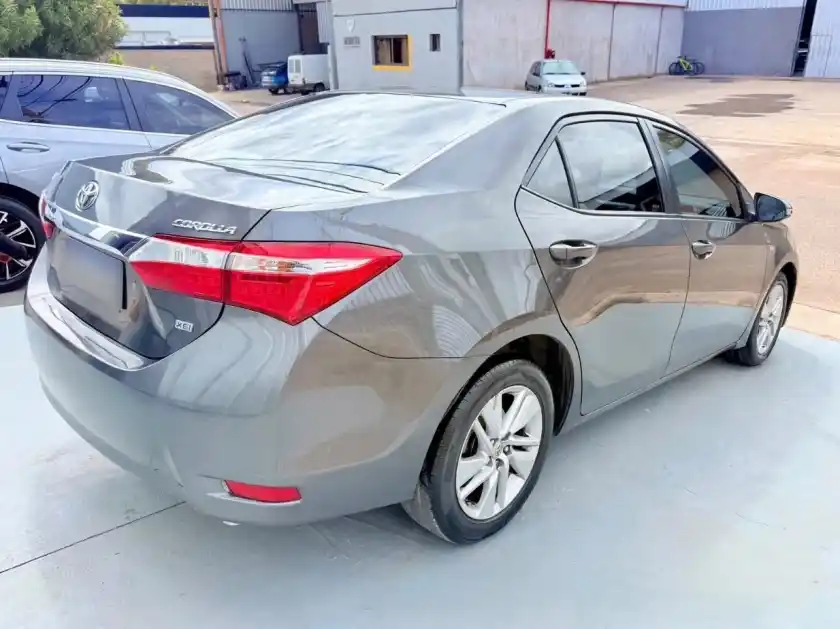 Toyota Corolla  2017 - foto 3