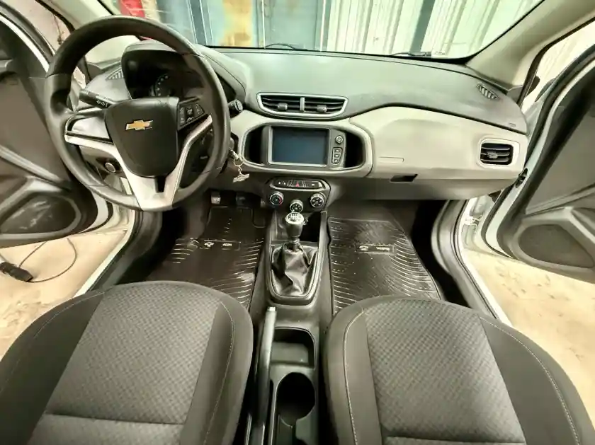 Chevrolet Onix  2017 - foto 4
