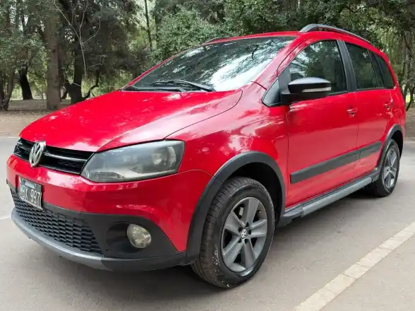 Volkswagen Suran  2013 - foto 1