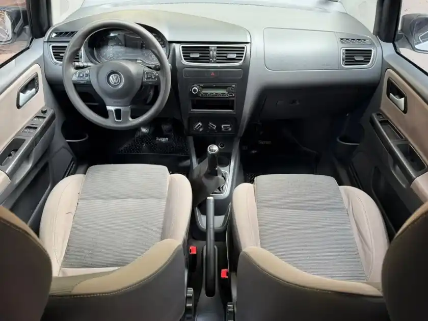 Volkswagen Suran  2010 - foto 3