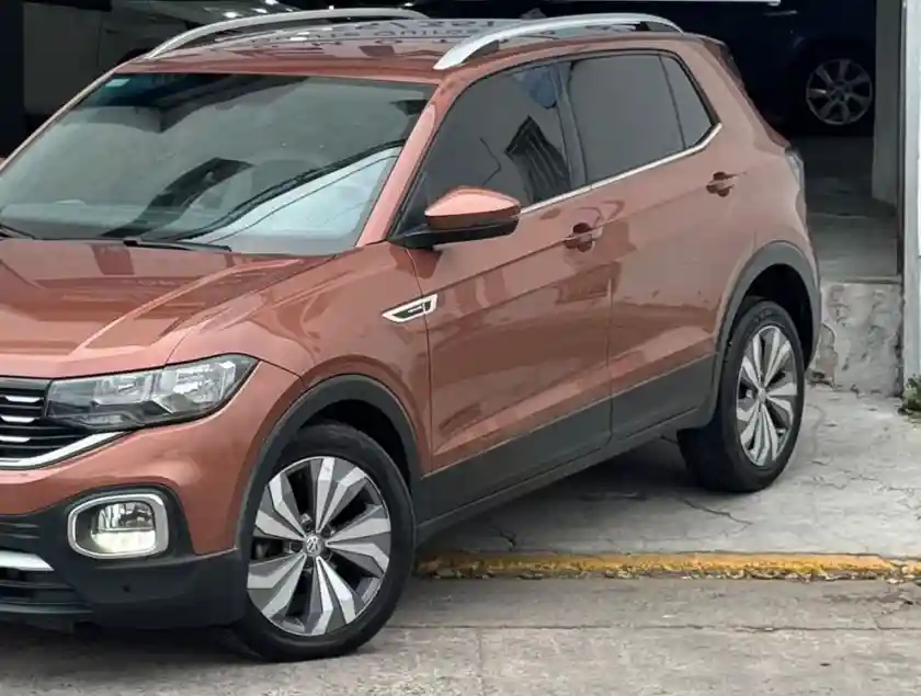 Volkswagen T-Cross  2020 - foto 2