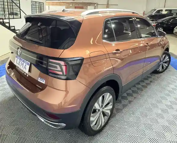 Volkswagen T-Cross  2020 - foto 3