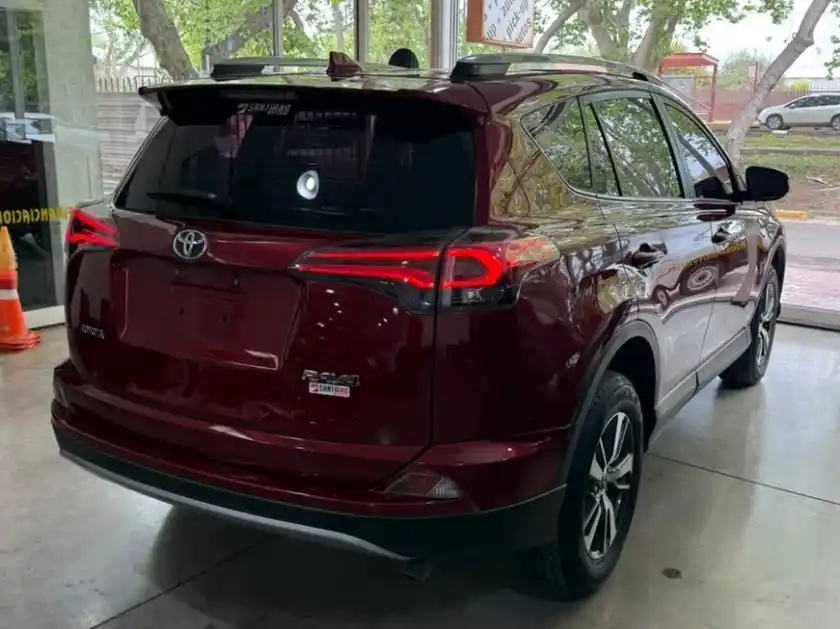 Toyota Rav4  2018 - foto 2