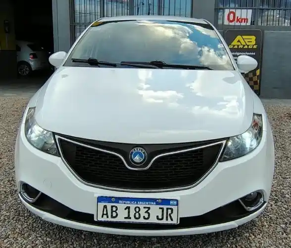 Geely 515  2017 - foto 1