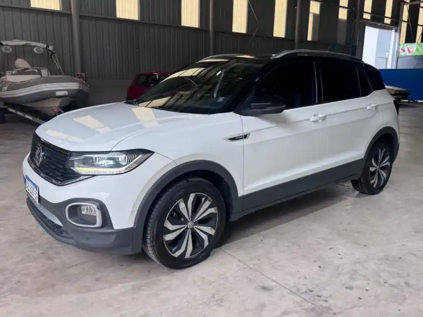 Volkswagen T-Cross  2019 - foto 1