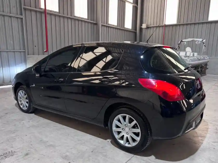 Peugeot 308  2015 - foto 2