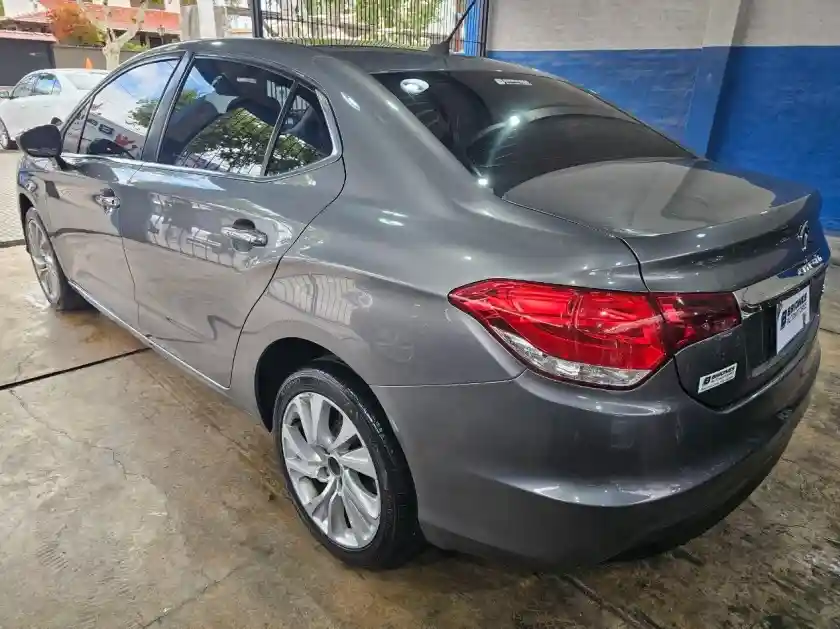Citroën C4 Lounge  2015 - foto 3