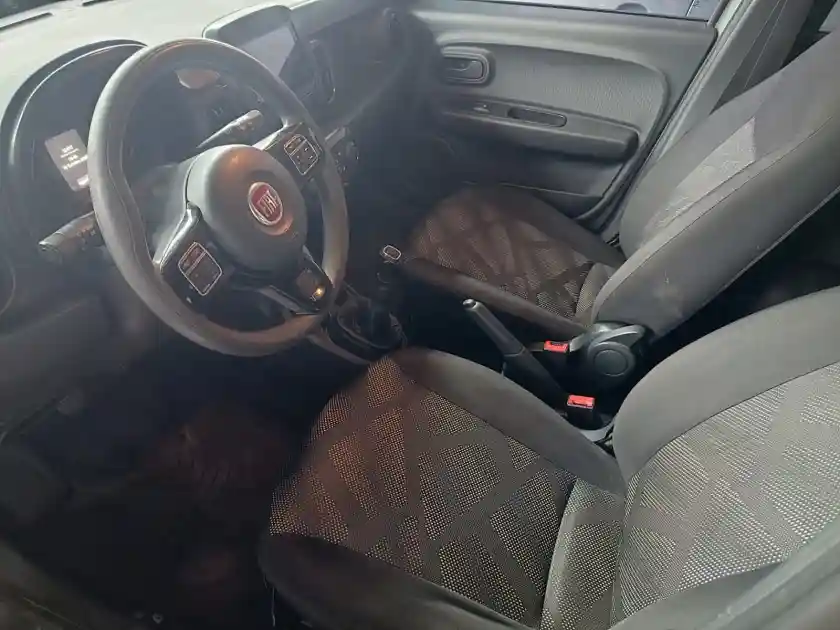 Fiat Mobi  2017 - foto 4