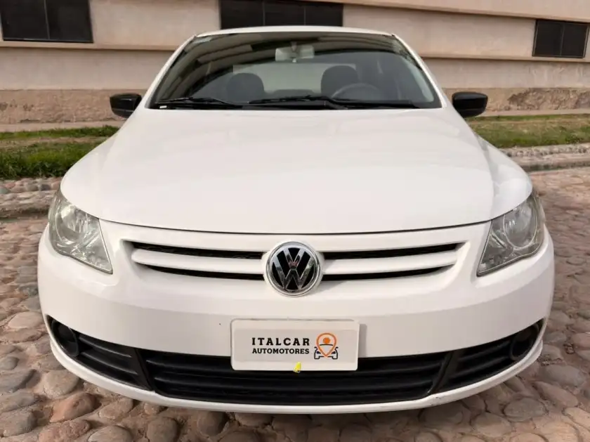 Volkswagen Voyage  2011 - foto 2