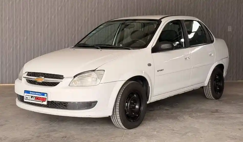 Chevrolet Classic 2012 - foto 1