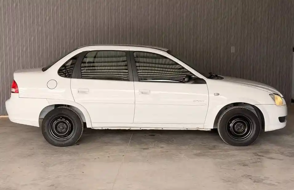 Chevrolet Classic  2012 - foto 4