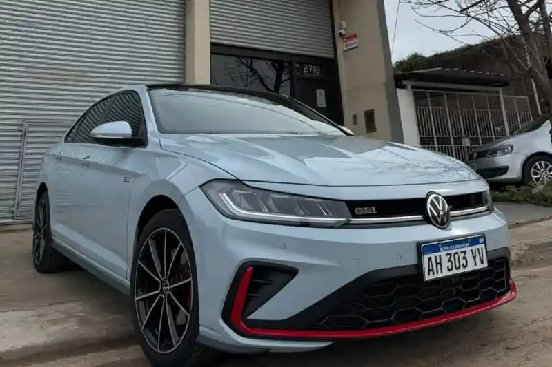 VOLKSWAGEN Vento 2025 - foto 1