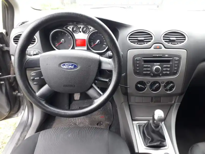 Ford Focus Trend (C) 2011 - foto 5