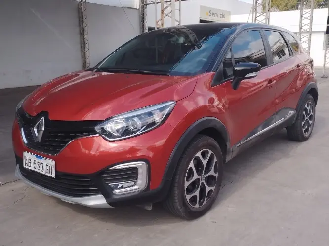 RENAULT CAPTUR 2017 - foto 1