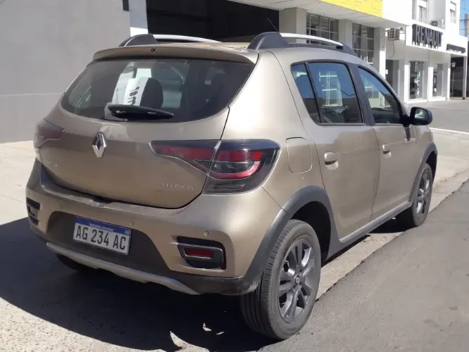 Renault Stepway Intens (C) 2023 - foto 2
