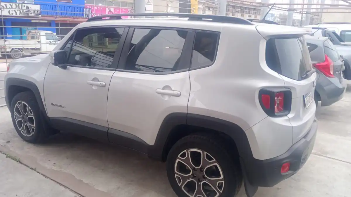 Jeep Renegade Longitude At6 2018 - foto 2