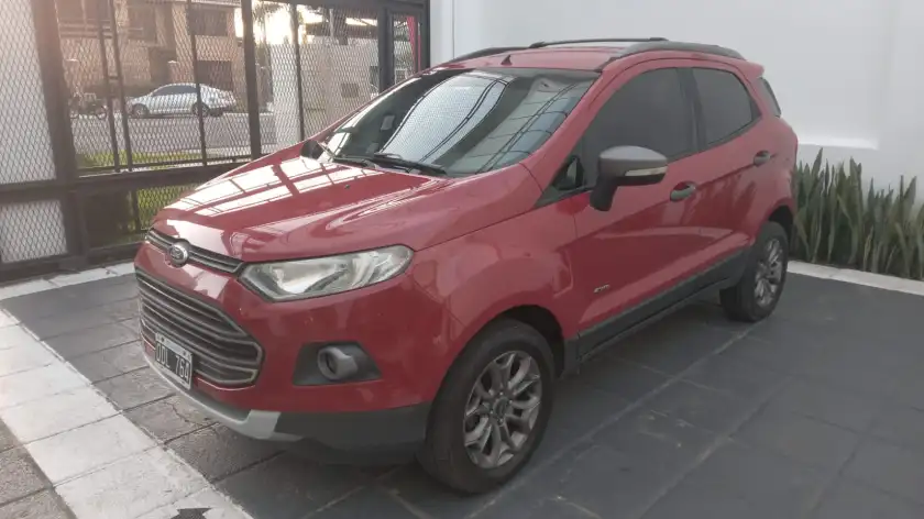 FORD ECOSPORT 2014 - foto 1