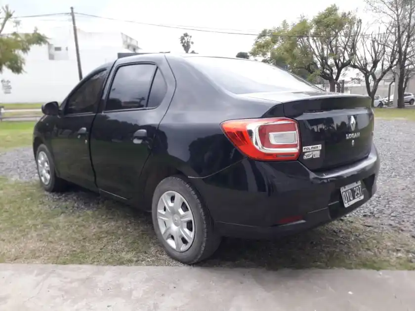 Renault Logan Authentique Plus 2015 - foto 2