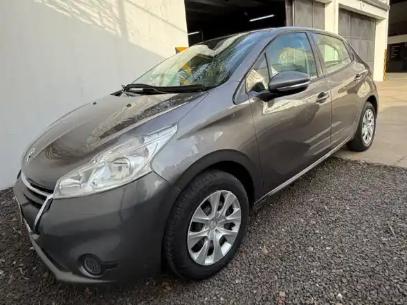Peugeot 208 Active 2013 - foto 1