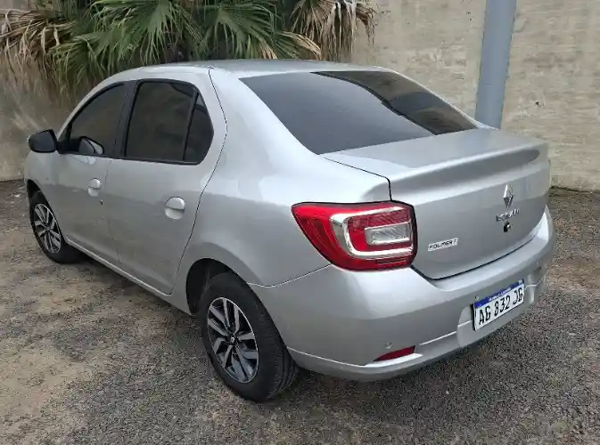 Renault Logan Intens 2024 - foto 2