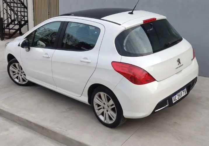 Peugeot 308 Allure 1,6 Am20 2020 - foto 2
