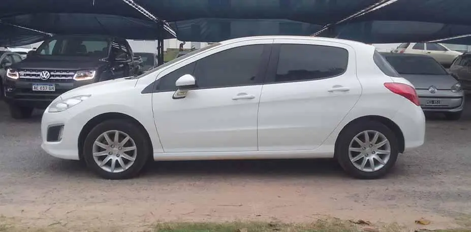 Peugeot 308 1.6 Active 2016 - foto 2