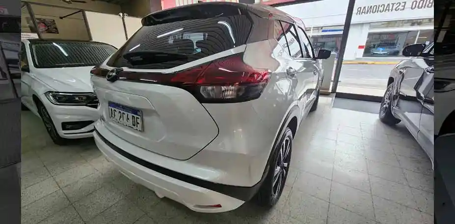 Nissan Kicks 1.6 Exclusive Cvt 2023 - foto 4
