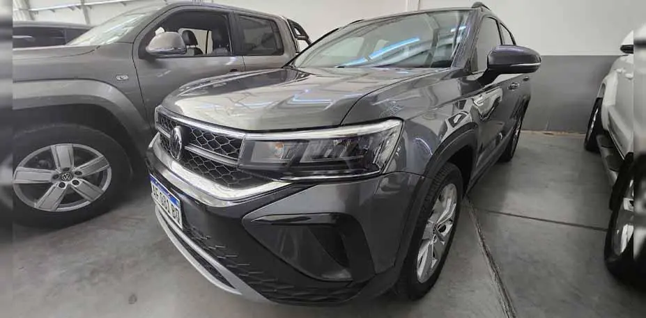 Volkswagen Taos 1.4 250 Tsi Confortline Tip. 2021 - foto 2