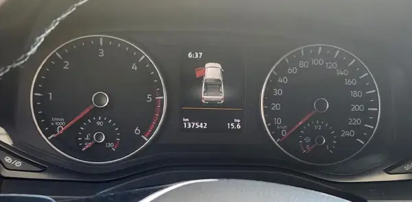 VOLKSWAGEN AMAROK 2021 - foto 1