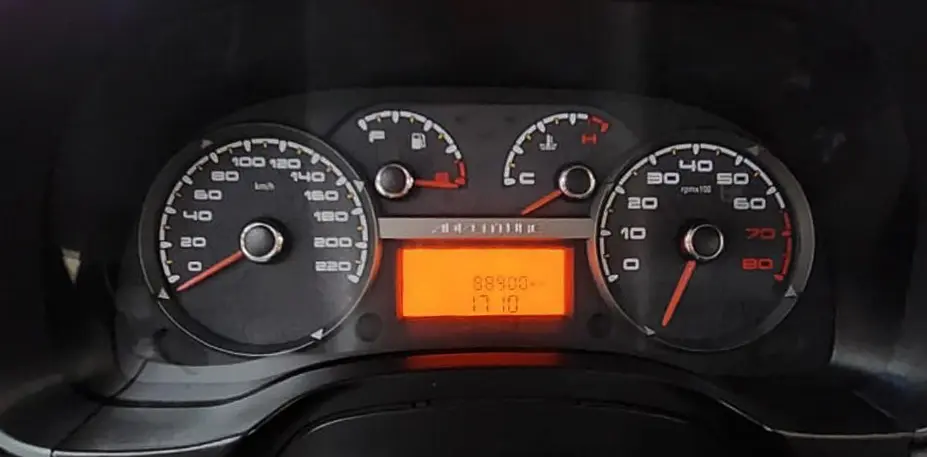 Fiat Palio Weekend 1.6 Locker 2015 - foto 1