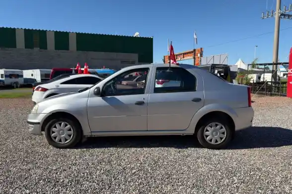 Renault Logan 1.6 2009 - foto 2