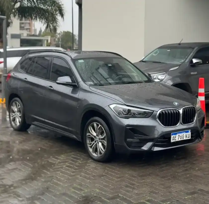 BMW X1 2021 - foto 1