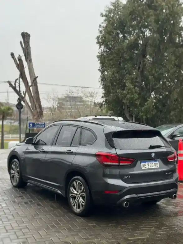 Bmw X1 2.0 Sdrive 20I Sportline 2021 - foto 5