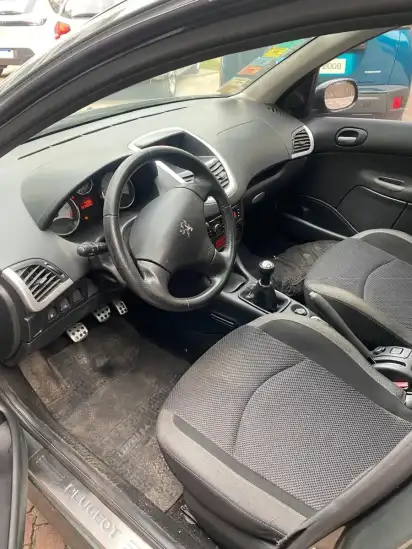 Peugeot 207 1.6 Feline 106Cv 2013 - foto 4