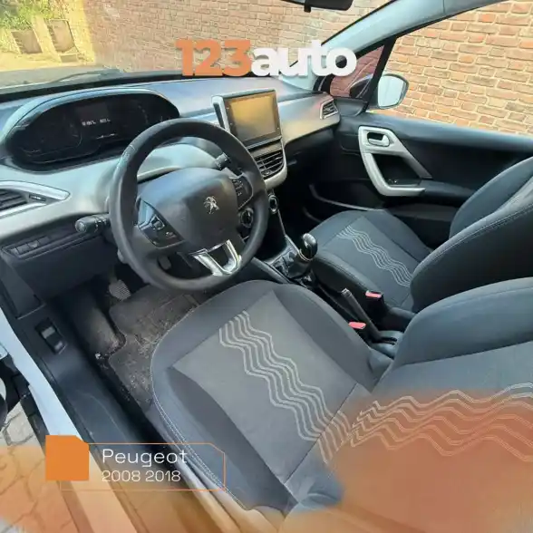 Peugeot 2008 1.6 Allure 2018 - foto 3