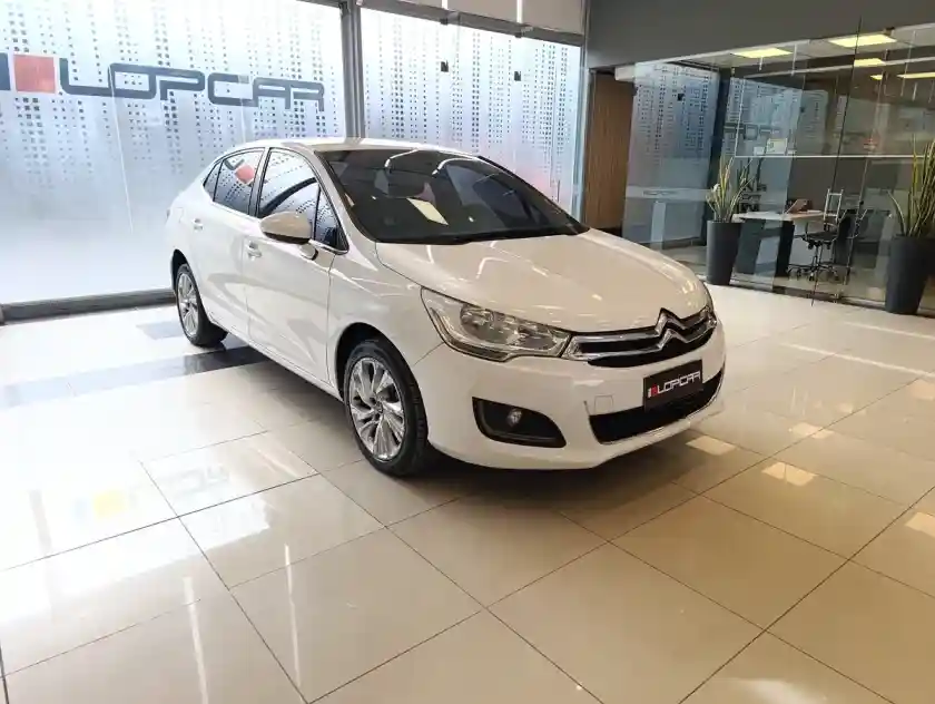 Citroën C4 Lounge 2.0 Live 143Cv 2017 - foto 1