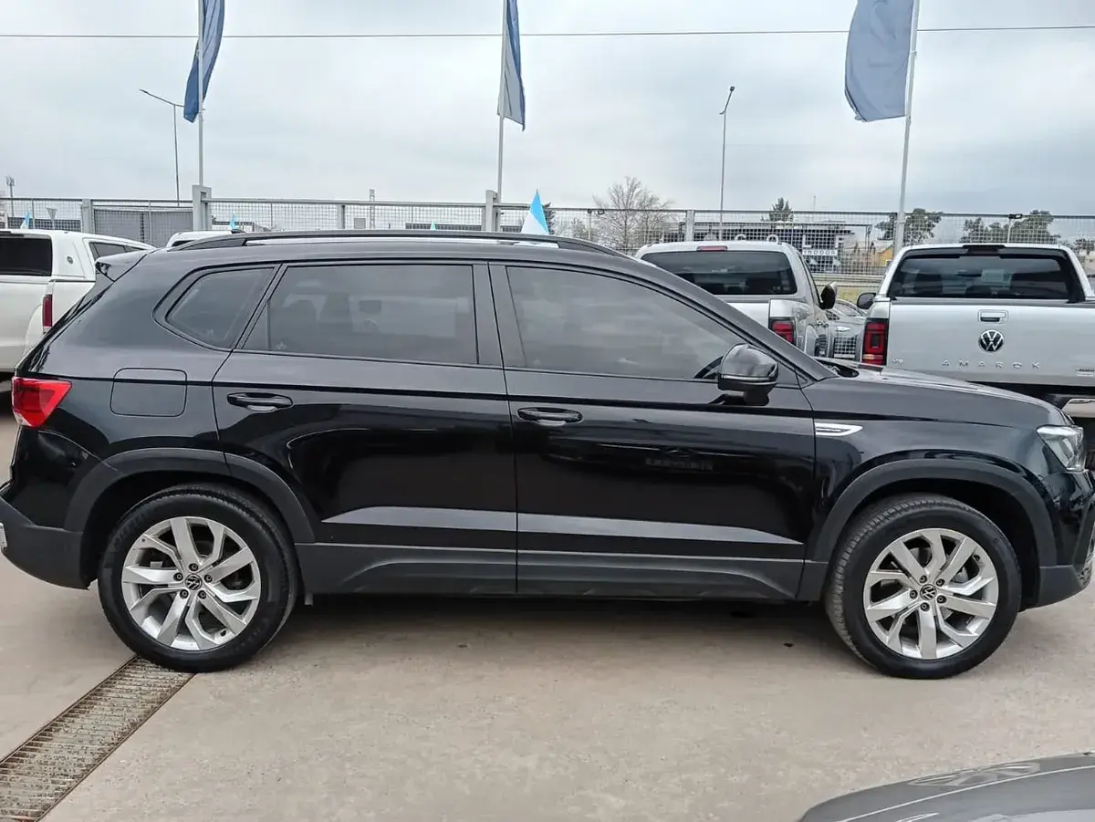 Volkswagen Taos 1.4 250 Tsi Comfortline 2023 - foto 4