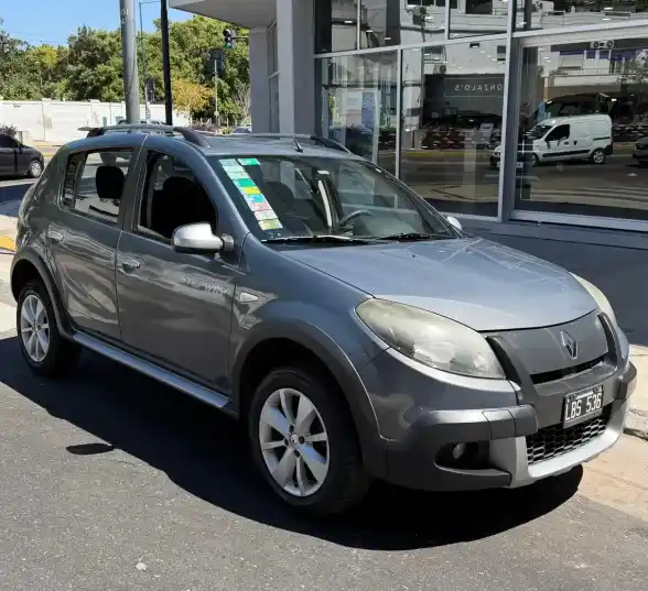 Renault Sandero Stepway 1.6 Privilege 105Cv 2012 - foto 4