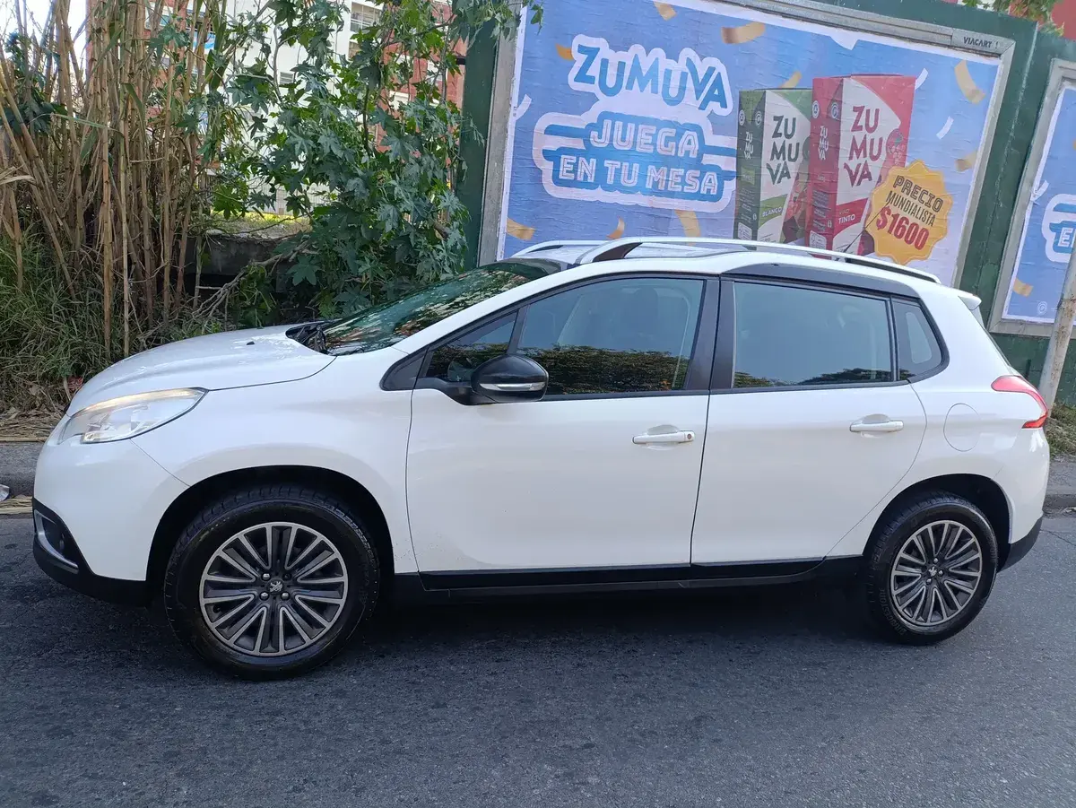 Peugeot 2008 1.6 Active 2018 - foto 4