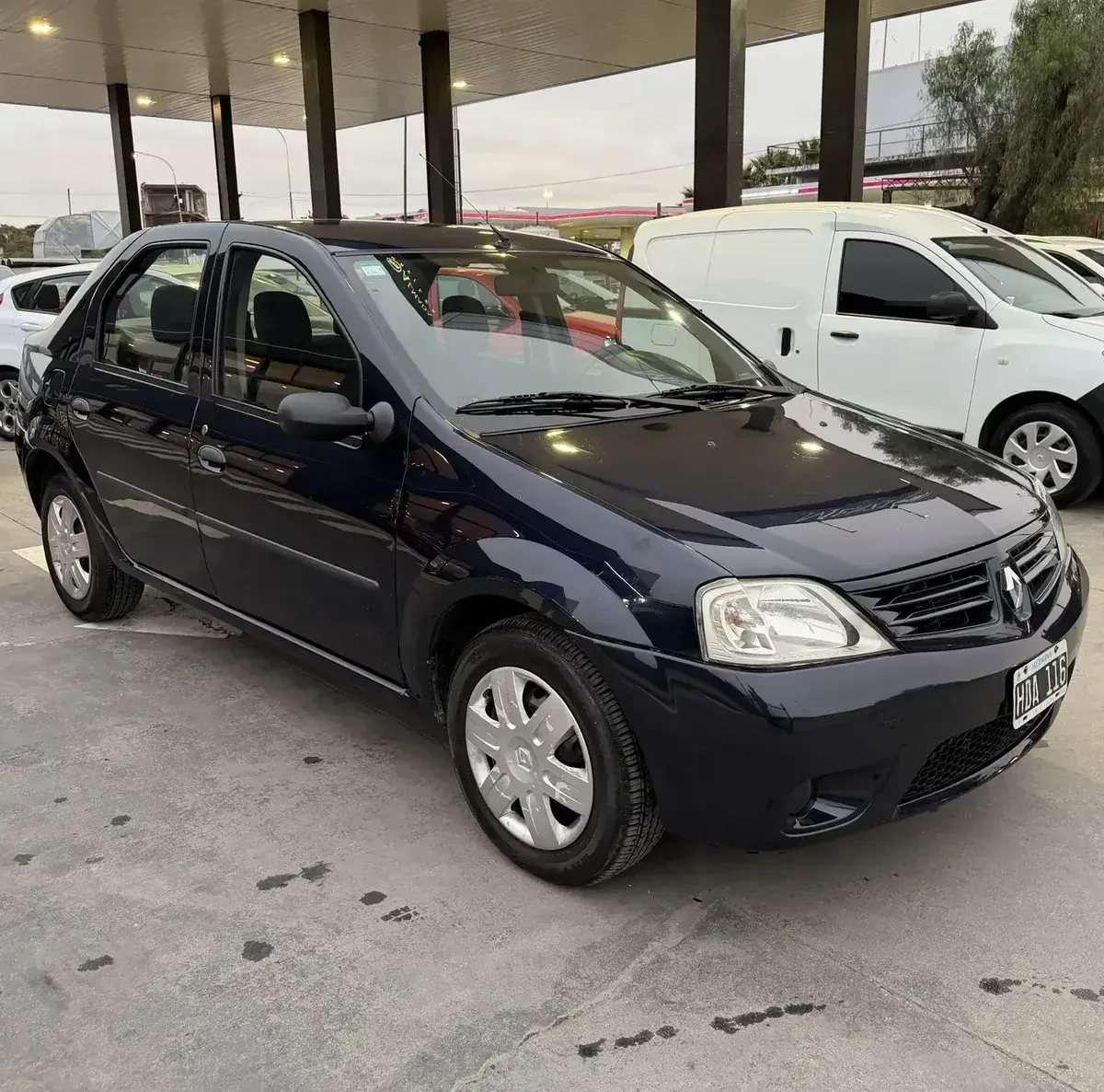 Renault Logan 1.5 Dci Confort 2008 - foto 3