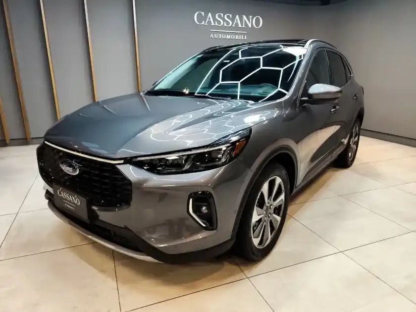 Ford Kuga 2.5 Platinum Hibrido At Awd 2023 - foto 2