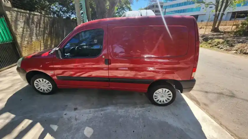 Citroën Berlingo Furgon 1.6 Bussines Hdi 92Cv Am54 2015 - foto 1