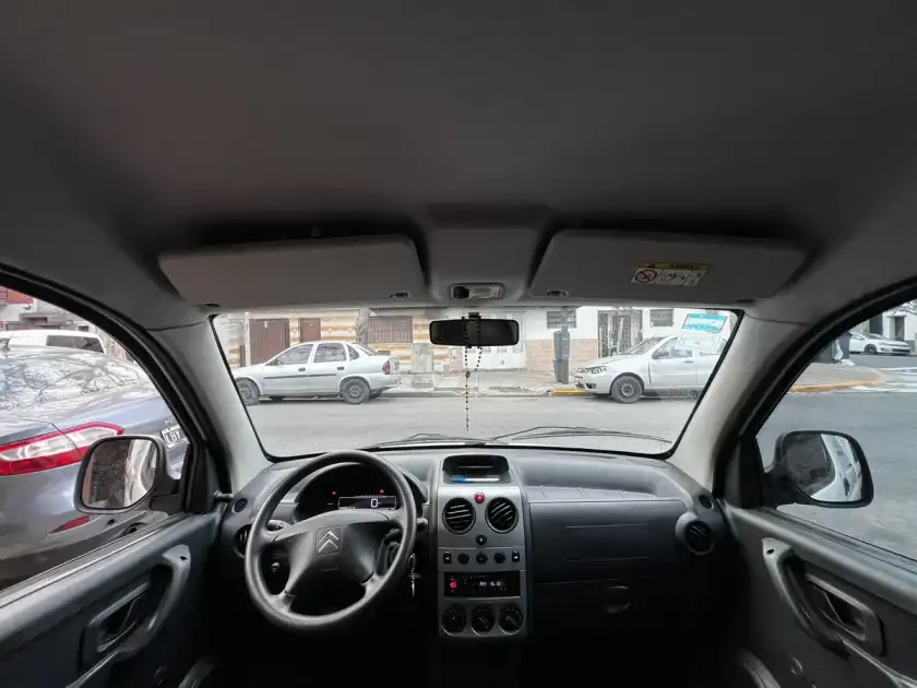 Citroën Berlingo Furgon 1.6 Hdi 92 Bussines 2023 - foto 2