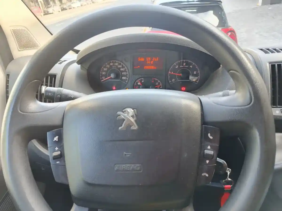 Peugeot Boxer 2.2 Hdi 435Mh Premium 2018 - foto 4