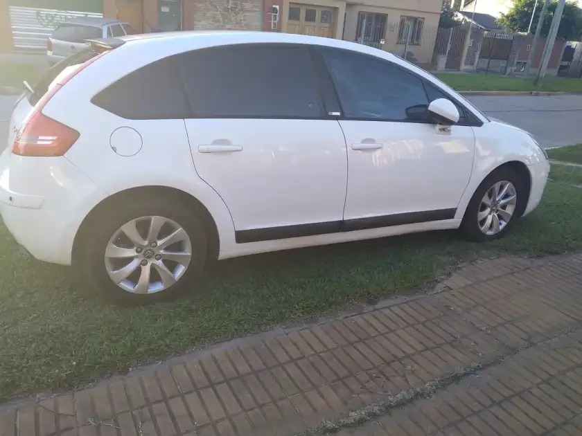 Citroën C4 2.0 Exclusive Bva Am71 2012 - foto 3