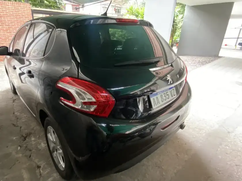 Peugeot 208 1.6 Allure Touchscreen 2016 - foto 3