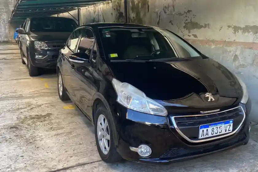 Peugeot 208 1.6 Allure Touchscreen 2016 - foto 4