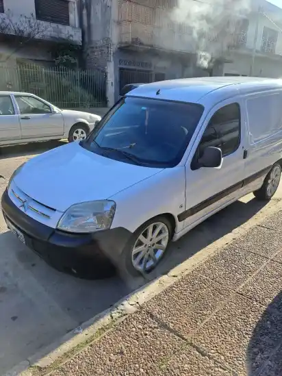Citroën Berlingo Furgon 1.6 Hdi 92 Bussines 2014 - foto 1